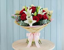 Букет цветов из:  Лилии и Розы #REPLACE_PRED# Опарино