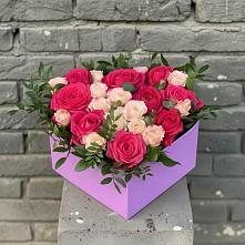 Цветочная композиция из Розы в коробке в Опарино