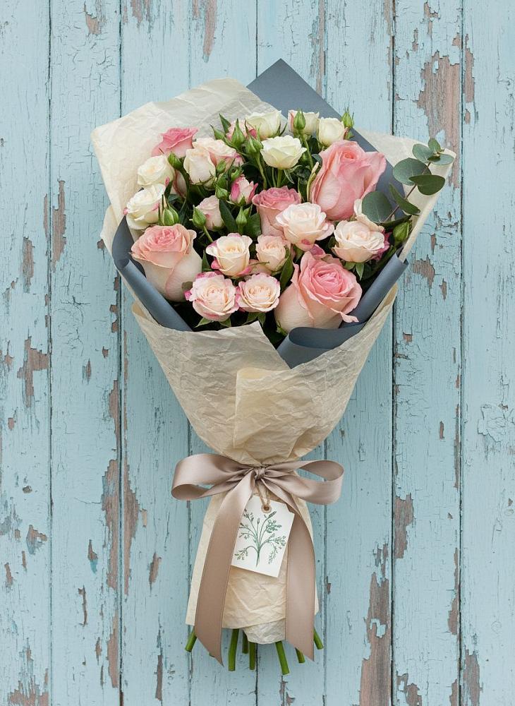 Букет цветов из: Розы в Опарино