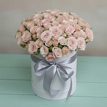 Цветочная композиция из Розы в шляпной коробке в Опарино