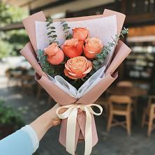 Букет цветов из:  Розы в Опарино