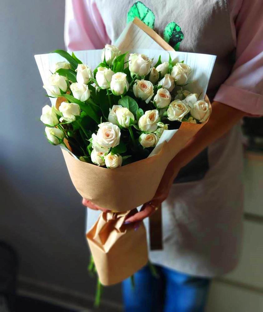 Букет цветов из: Розы в Опарино