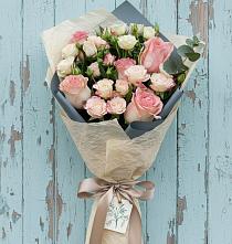 Букет цветов из:  Розы в Опарино