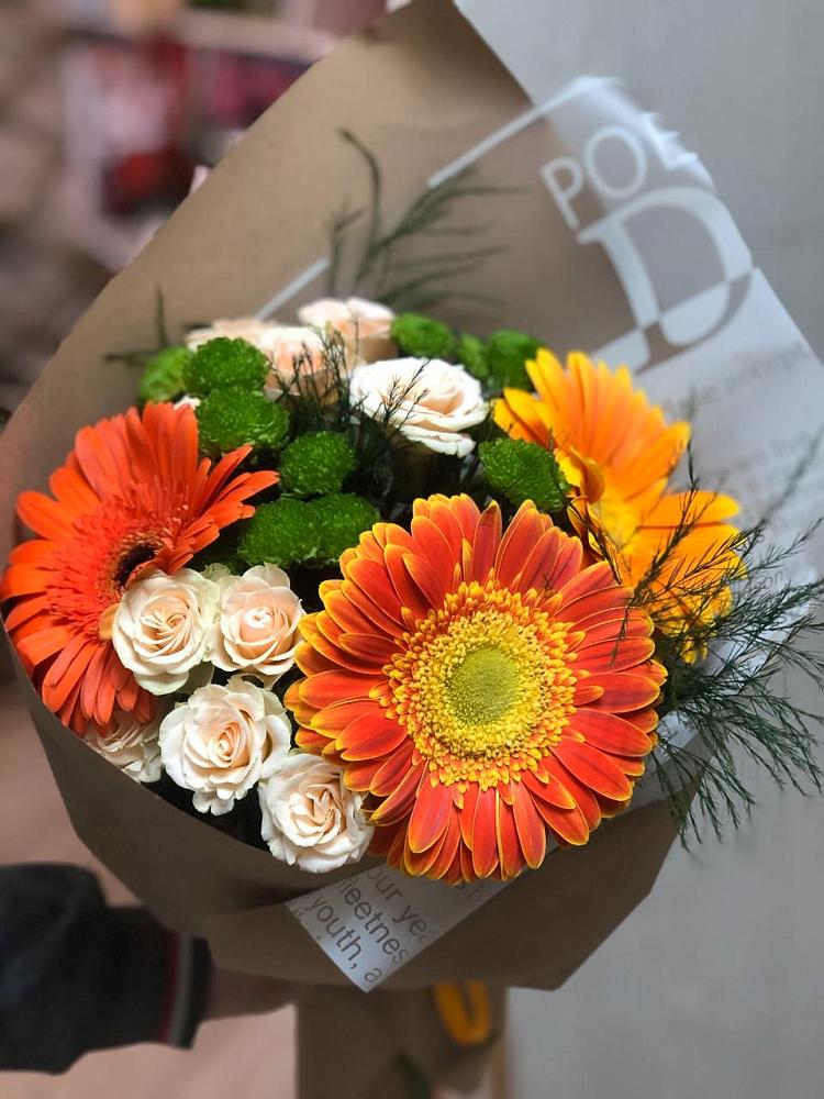 Букет цветов из: Герберы, Хризантемы и Розы в Опарино